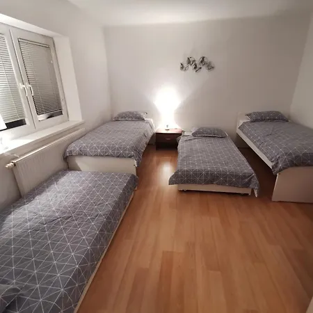 Apartma Tea Apartment *